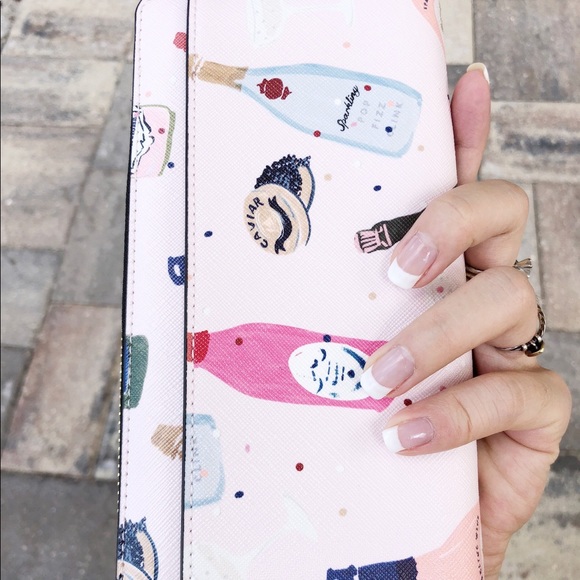 Kate Spade Champagne Print Pink Zip around Wallet - Picture 3 of 6